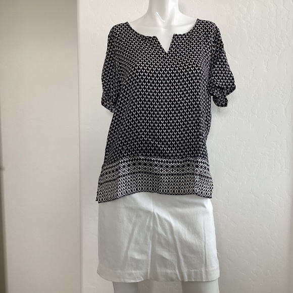 J. Jill women’s black/white blouse, size L, short sleeves, 100% rayon - Picture 8 of 11